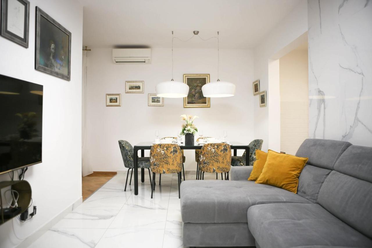 New & Luxury Apartment Tony Split Bagian luar foto