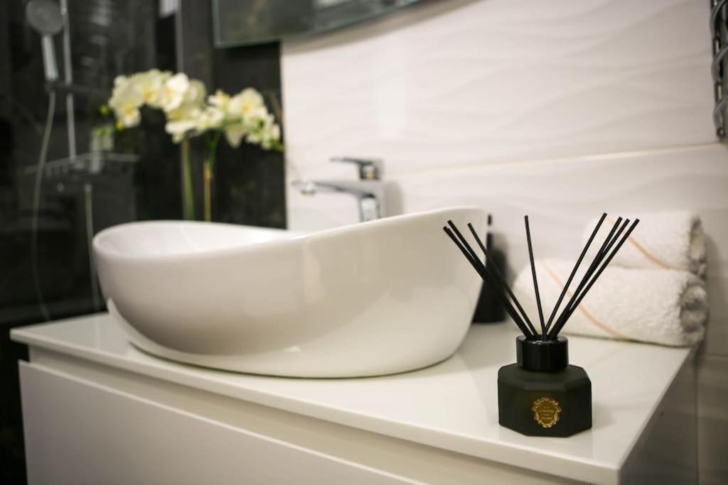 New & Luxury Apartment Tony Split Bagian luar foto
